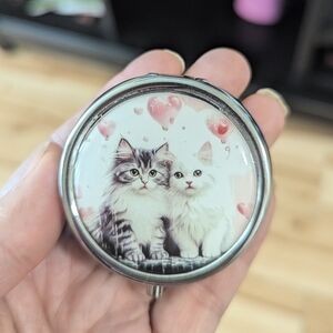 Silver and Pink Cat metal pill box